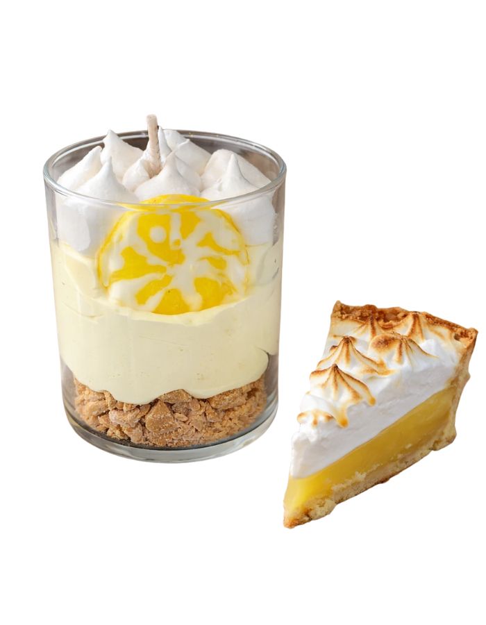 Bougie patissiere tarte au citron meringuee 160g la savonnerie de bormes verrine gourmande trompe l oeil