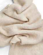 Détail de la Mini echarpe pyron moonbeam ecru blanc casse polyester recycle Pieces
