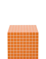 Trinity-table-appoint-cube-damier-orange-blanc-jolipa-1