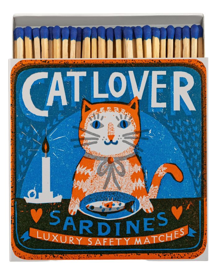 trinity-allumettes-cat-lover-archivist-1