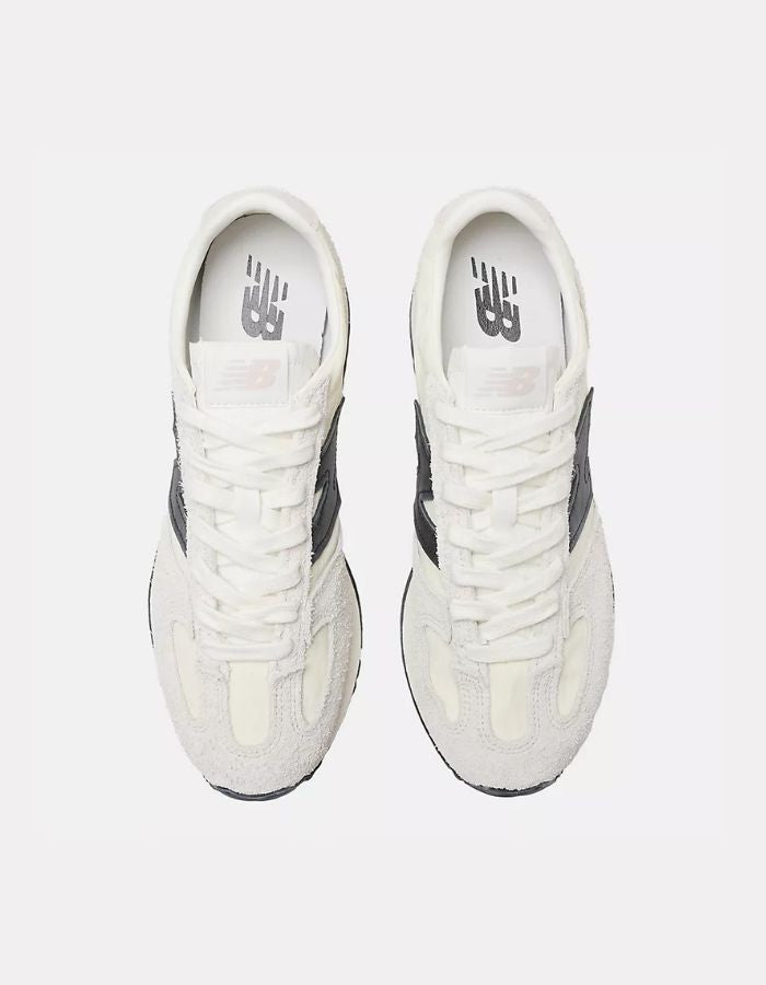 trinity-baskets-471-linen-angora-black-new-balance-3