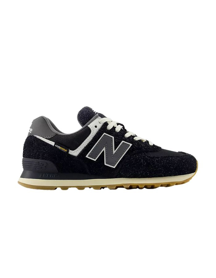 trinity-baskets-574-black-new-balance-1