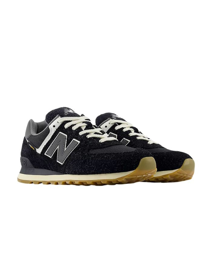 trinity-baskets-574-black-new-balance-2