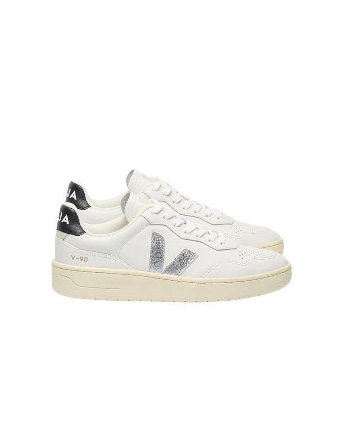 trinity-baskets-v-90-white-silver-black-veja-1