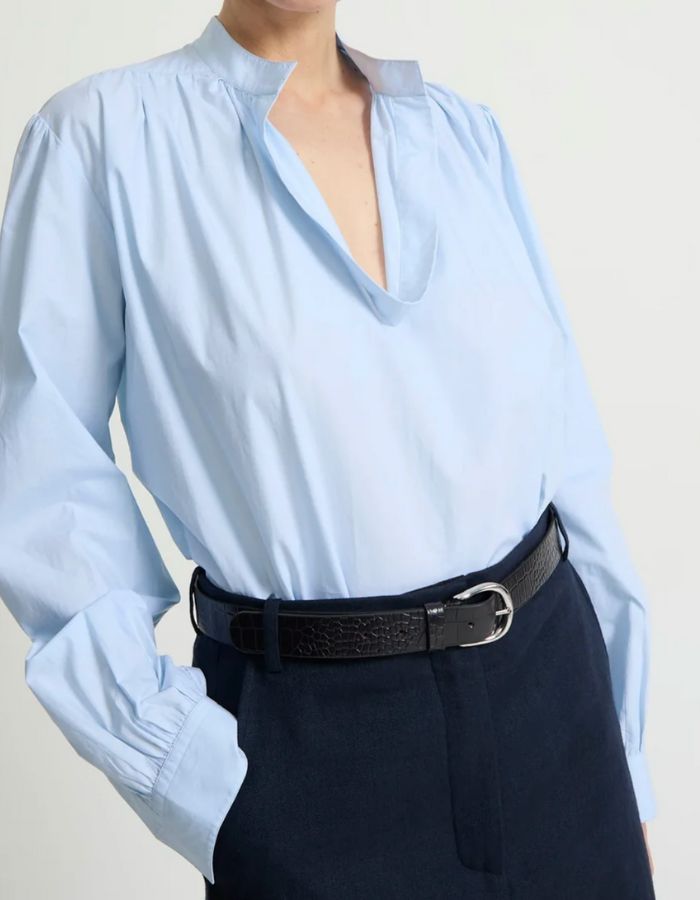 trinity-blouse-juuliva-light-blue-laurence-bras-2