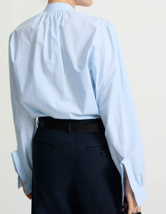 trinity-blouse-juuliva-light-blue-laurence-bras-3