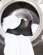 trinity-boots-lua-mate-animal-fur-black-sand-leo-verbenas-1