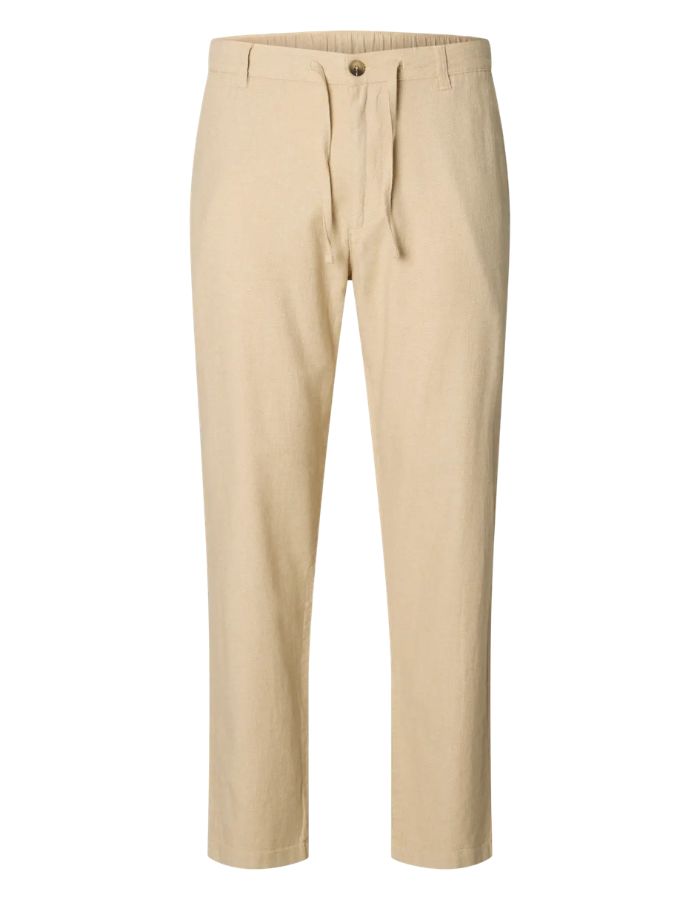 Pantalon Brody Slim Tapered beige en lin et coton avec cordon de serrage et bouton.