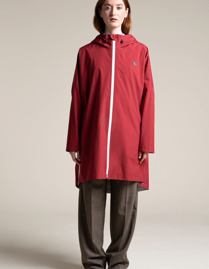 trinity-cape-de-pluie-liberte-cerise-flotte-1