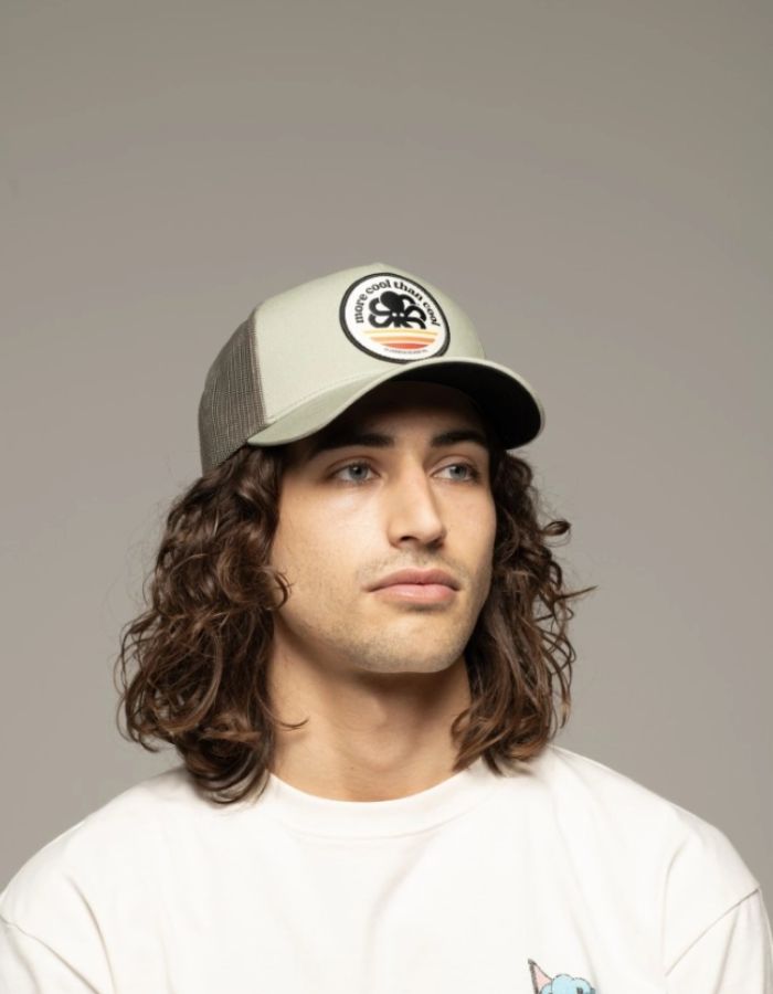 trinity-casquette-trucker-more-cool-olive-jonsen-island-3