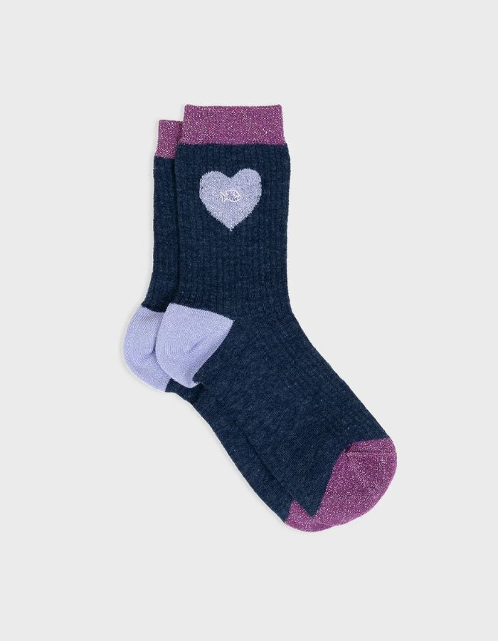 trinity-chaussettes-coeur-marine-lilas-billy-belt-1