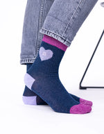 trinity-chaussettes-coeur-marine-lilas-billy-belt-2