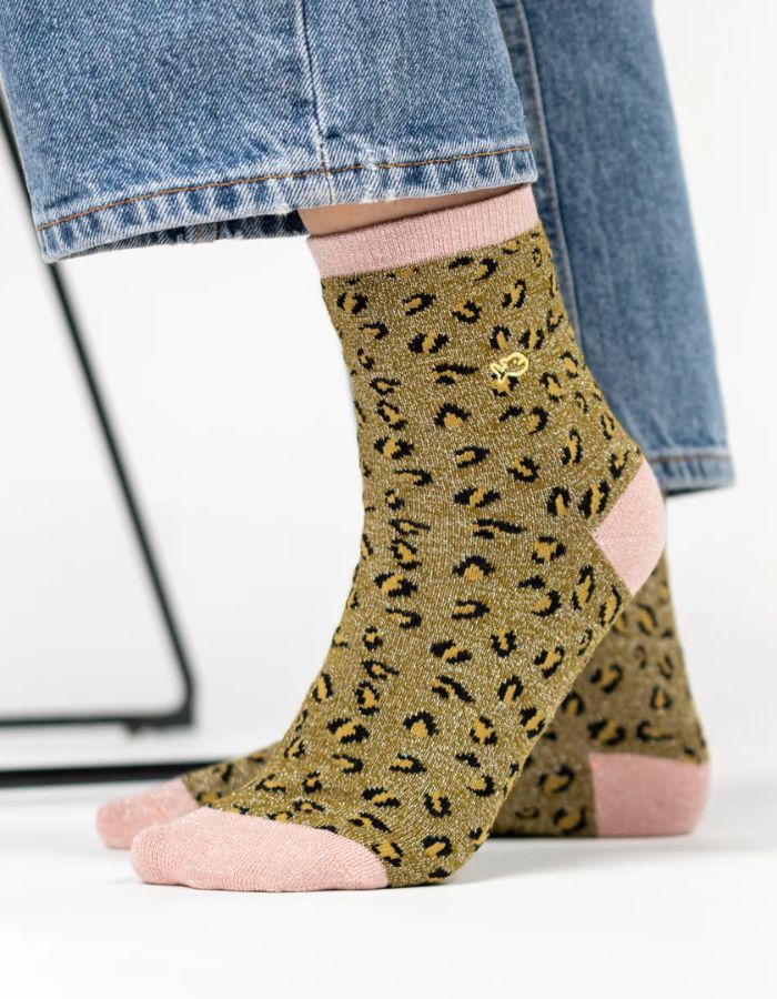trinity-chaussettes-leopard-paillettes-olive-billy-belt-2