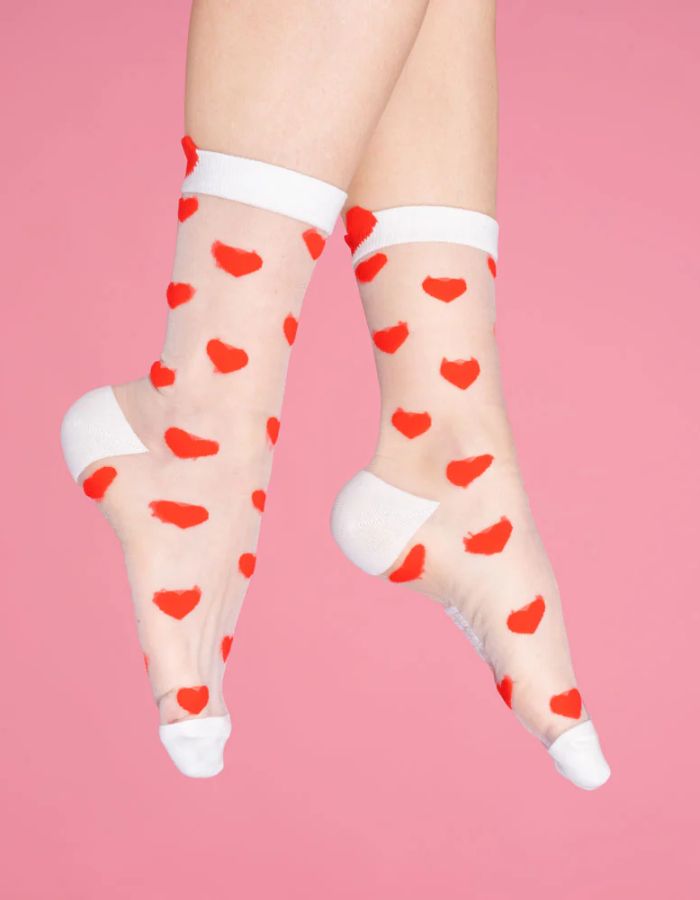 trinity-chaussettes-transparentes-coeur-coucou-suzette-5
