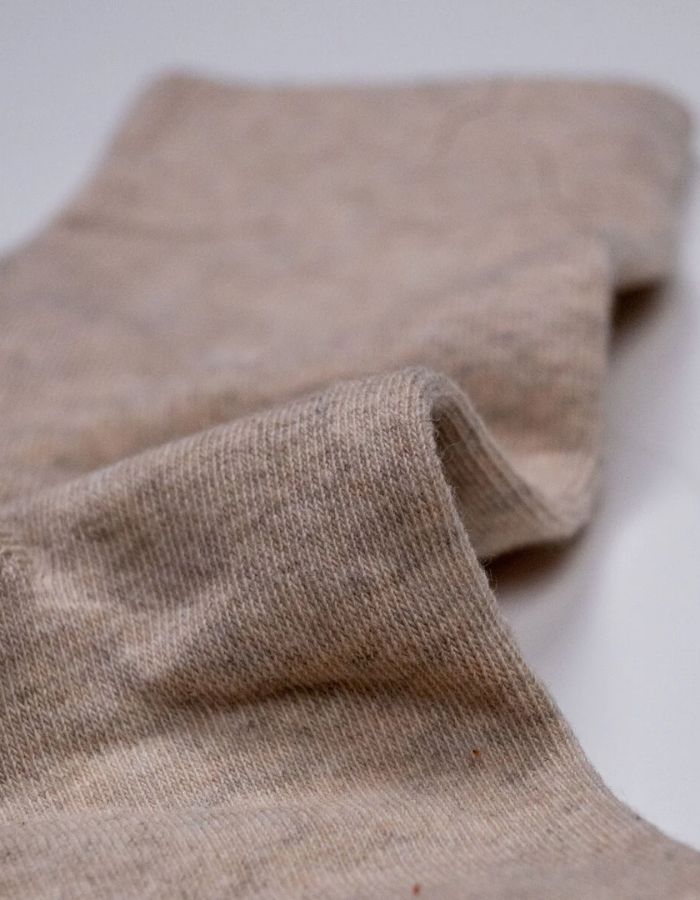 trinity-chaussettes-unies-beige-billy-belt-3