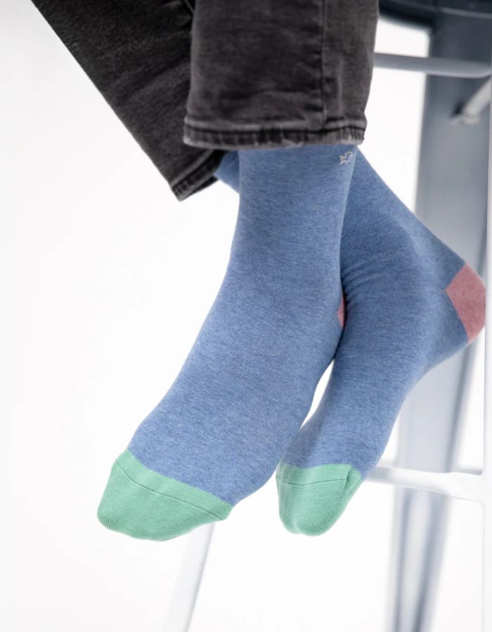 trinity-chaussettes-unies-bleu-chine-billy-belt-2