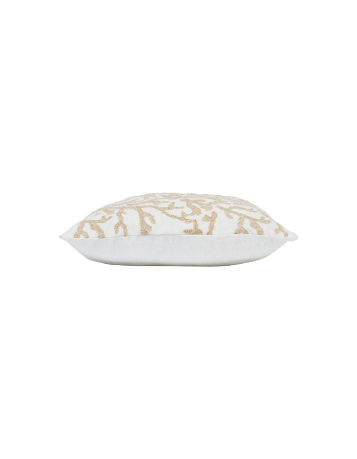 trinity-coussin-carre-estran-beige-cote-table-3