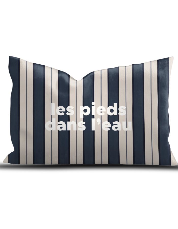 trinity-coussin-rectangulaire-outdoor-pieds-dans-leau-podevache-1