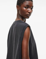 trinity-debardeur-noir-sophia-rouge-edit-5