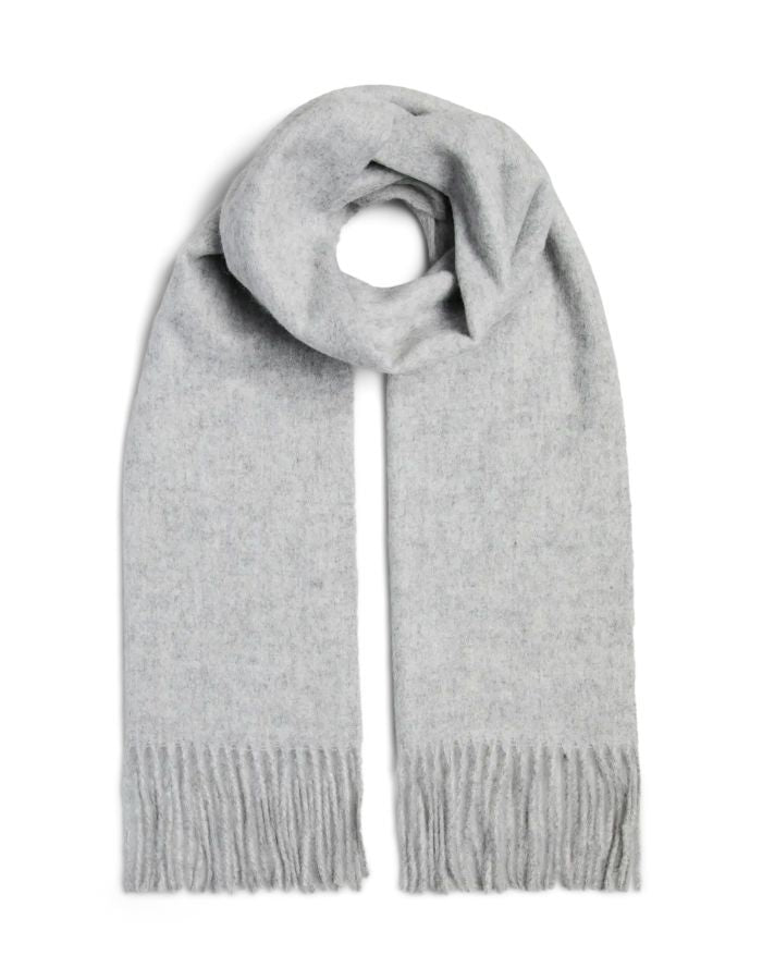trinity-echarpe-longue-grise-pieces-1