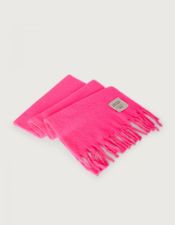 trinity-echarpe-zinaco-rose-fluo-american-vintage-1_48670709-ef23-45b2-bd9b-1bb86eaf76da