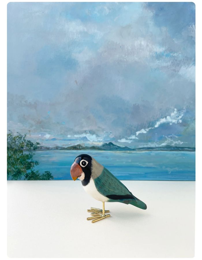 trinity-figurine-oiseau-inseparable-lequipee-1