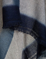 trinity-foulard-cachemire-dip-dye-jeans-mirror-in-the-sky-2