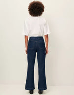 trinity-jean-bluedenim-davis-sessun-4