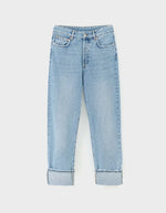 Jean denim N.46 bleu clair délavé Bellerose, coupe large, taille mi-haute, ourlets retroussés.