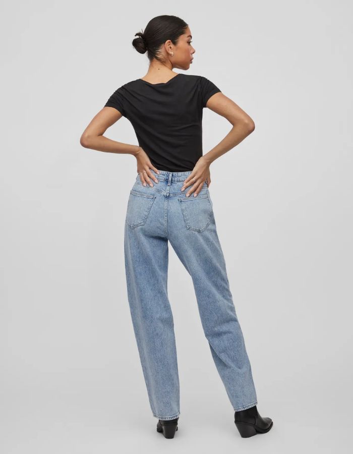 trinity-jean-droit-taille-haute-light-blue-denim-kelly-vila-4