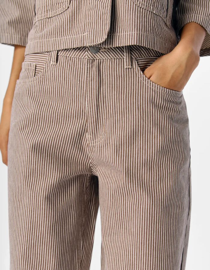 trinity-jean-taille-basse-barrel-object-5