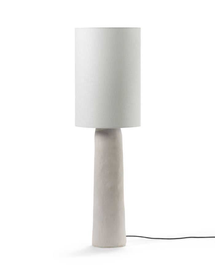 trinity-lampadaire-standing-lampe-03-xhite-earth-marie-michielssen-serax