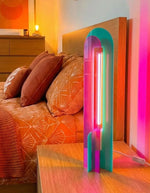 trinity-lampe-table-andy-turquoise-rose-violet-message-in-the-bulb-5