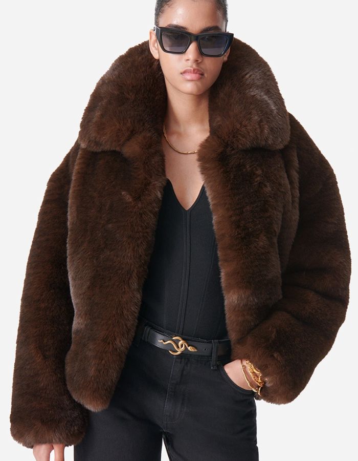 trinity-manteau-fausse-fourrure-marron-daniel-vanessa-bruno-3