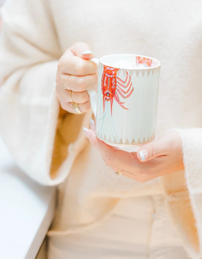 trinity-mug-lobster-yvonne-ellen-3