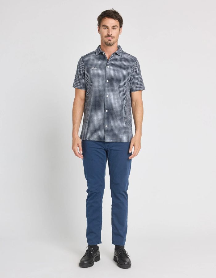trinity-pantalon-chino-lagon-pull-in-3