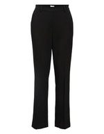 Pantalon de tailleur coupe droite à taille mi-haute pour femme, modèle Lisa de la marque Object. Tissu tissé robuste et élégant de couleur noire unie avec des poches latérales invisibles.
