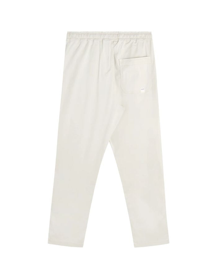 trinity-pantalon-loose-craie-pull-in-3