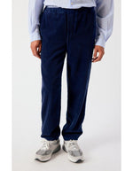 Vue de face du Pantalon en velours côtelé pour homme de couleur bleu marine foncé Navy Vintage, modèle Padow de la marque American Vintage. Présente une coupe droite ample d'inspiration jogging avec une taille élastiquée dotée d'un lien de resserrage et des poches italiennes.