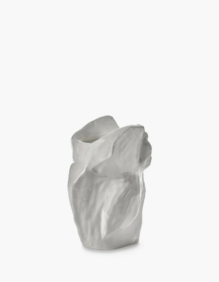 Dos du Vase moyen en céramique blanche brillante sculpté en forme de hibou avec motifs peints à la main collection Marni.