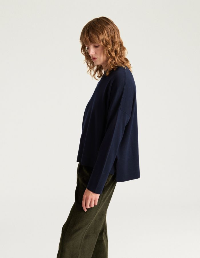 trinity-pull-bleu-nuit-laine-merinos-larkin-momoni-1