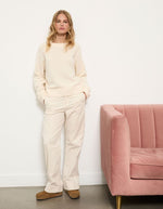 trinity-pull-parc-ecru-bella-jones-1