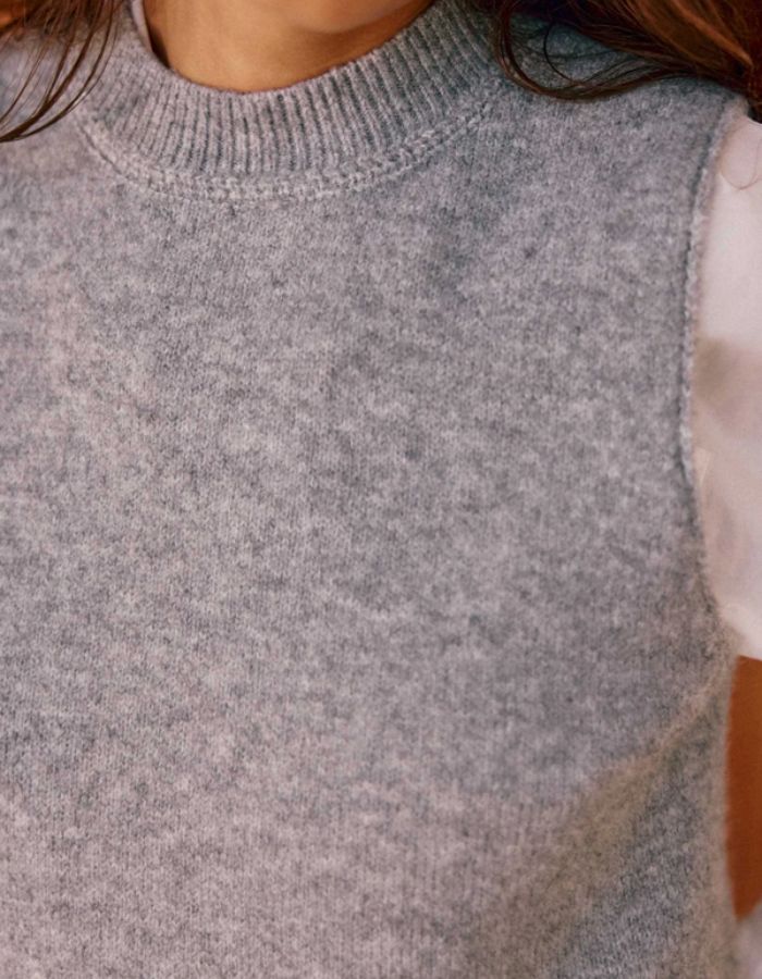 trinity-pull-sans-manches-gris-manda-la-petite-etoile-10