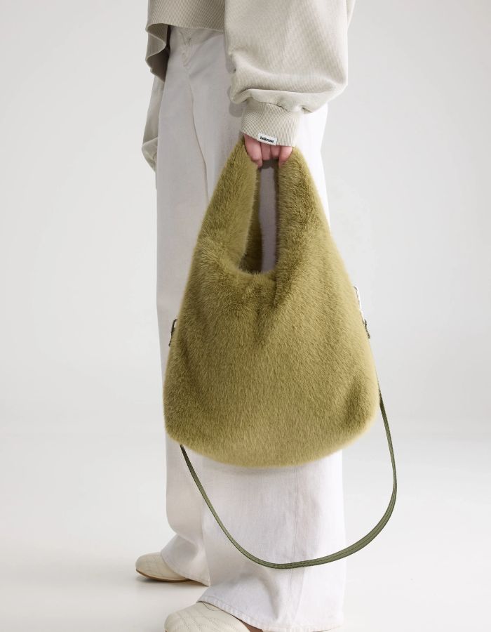 Sac Helga Tilleul en fausse fourrure Bellerose