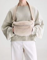 Sac banane manchon Hoswel Stone en fausse fourrure Bellerose