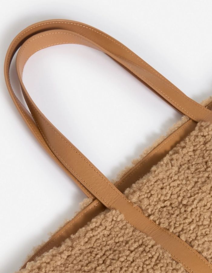 trinity-sac-cabas-l-caramel-fausse-fourrure-vanessa-bruno-3