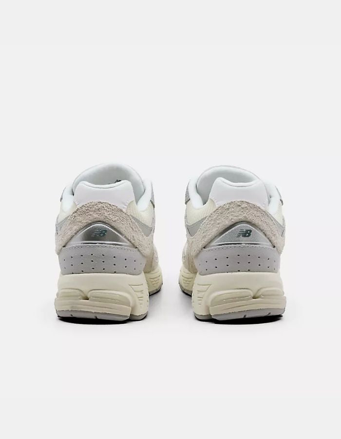 trinity-sneakers-2002r-linen-concrete-slate-grey-new-balance-5