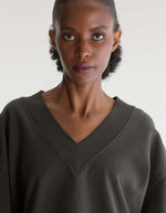 Sweatshirt court Sula Wakame vert foncé à col V pour femme Bellerose