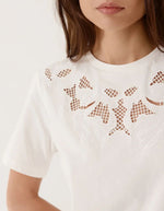 trinity-t-shirt-celysia-creme-artlove-2