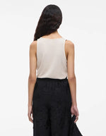 trinity-tee-shirt-col-u-beige-helena-rouge-edit-4